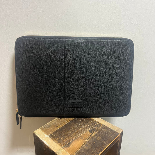 SECONDS Laptop Sleeve Black