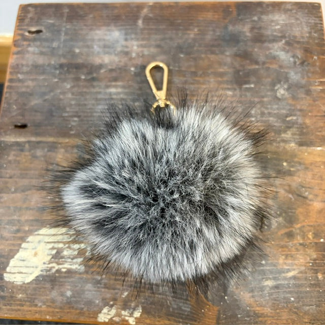 SECONDS Ostrich Pom Pom Keyring